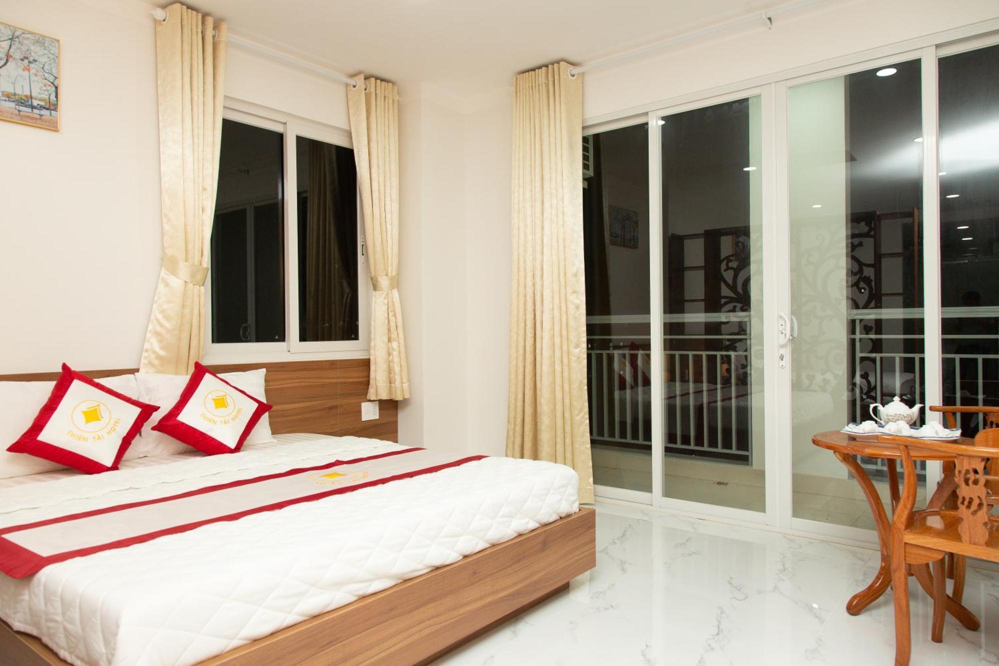 Thien Tai Hotel Ho Chi Minh City Exterior photo